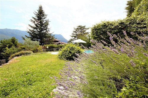 Foto 53 - Villa Oliveto with Pool and Lake view