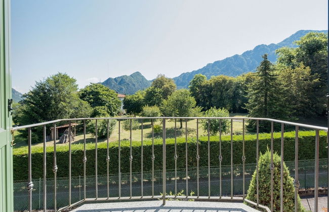 Idro Apartment With Shared Pool - Photo 29