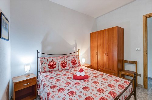 Foto 5 - Restful Apartment in Cala Gonone with Balcony near Sea Beach