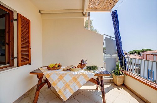 Foto 16 - Restful Apartment in Cala Gonone with Balcony near Sea Beach