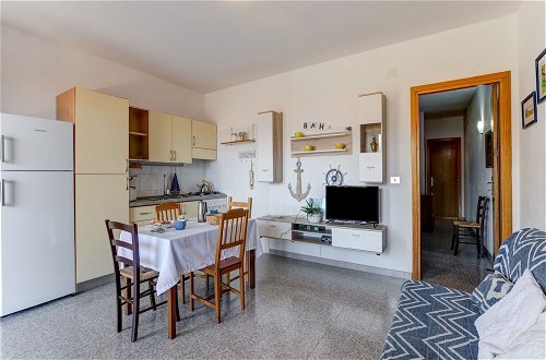 Foto 10 - Restful Apartment in Cala Gonone with Balcony near Sea Beach