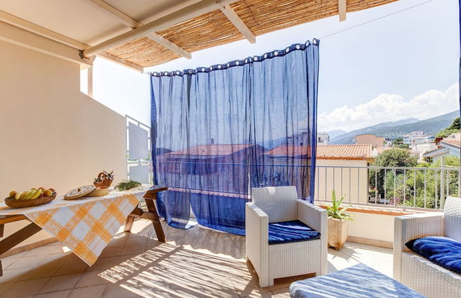 Restful Apartment in Cala Gonone with Balcony near Sea Beach - Foto 16