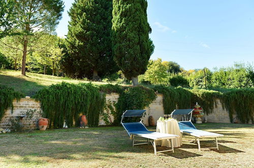 Photo 26 - Elegant Villa in Montecosaro Italy with Hot Tub