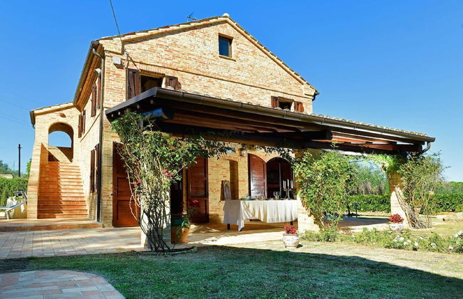 Elegant Villa in Montecosaro Italy with Hot Tub - Foto 29