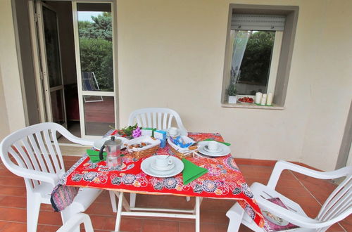 Photo 15 - Scenic Holiday Home in Giannella near Beach