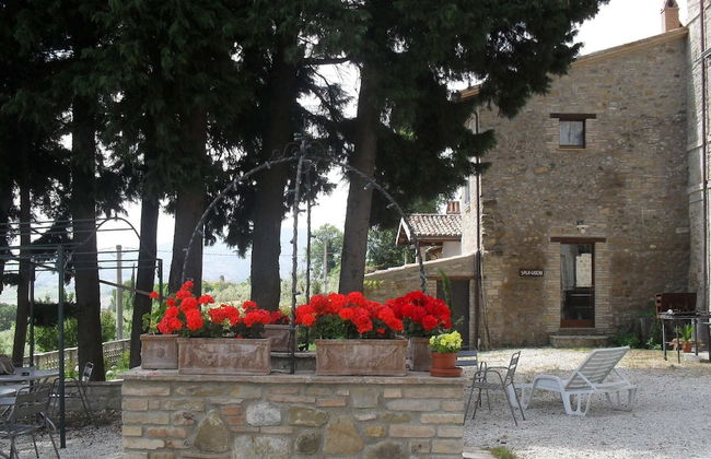 Beautiful Farmhouse with Hot Tub in Umbria - Foto 32
