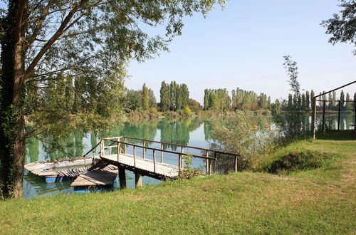 Photo 38 - Cozy Cottage in Portomaggiore near Lake