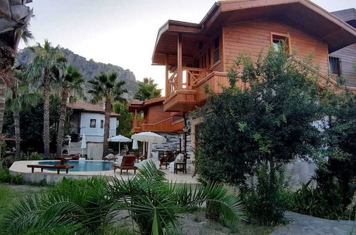 Photo 23 - Stunning 4-bed Villa in Dalyan Plus 2 Apartments