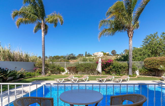 Luxury Villa in Albufeira With Heated Private Pool - Foto 37