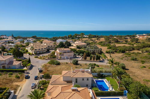 Photo 37 - Luxury Villa in Albufeira With Heated Private Pool