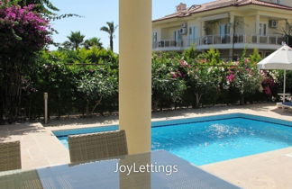 Photo 1 - Villa ST01 by JoyLettings