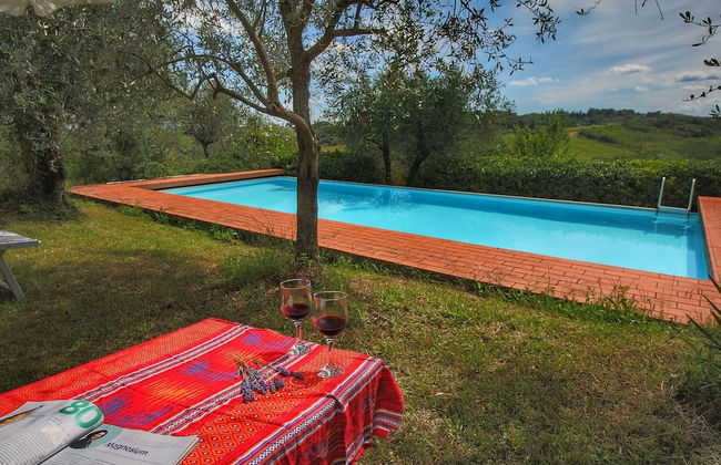 Cozy Farmhouse with Swimming Pool in Le Tolfe near Florence - Photo 25
