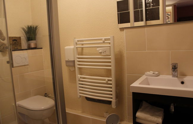 Bellignat Appart Hotel - Foto 9