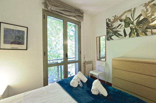 Photo 7 - BarcelonaForRent The Gaudi Suites