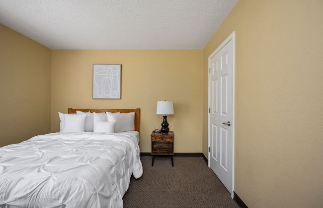 Affordable Suites Wilson - Photo 4