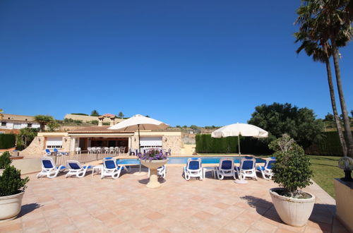 Foto 26 - Luxury Villa Surrounded by Vineyards - 7bd Great for Big Groups W/private Pool