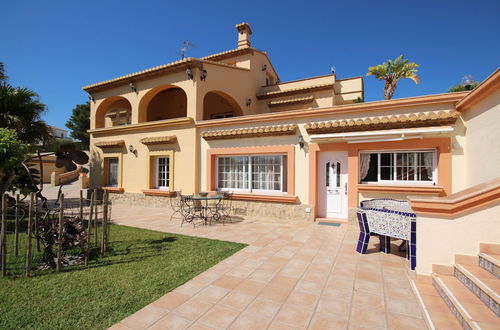 Photo 33 - Luxury Villa Surrounded by Vineyards - 7bd Great for Big Groups W/private Pool