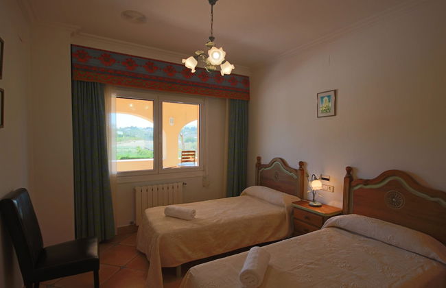 Luxury Villa Surrounded by Vineyards - 7bd Great for Big Groups W/private Pool - Photo 9