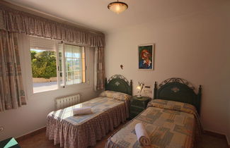 Foto 2 - Luxury Villa Surrounded by Vineyards - 7bd Great for Big Groups W/private Pool