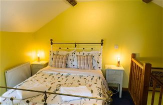 Photo 1 - Sunshine Annex-double Bed,ensuite, Lounge, Kitchen
