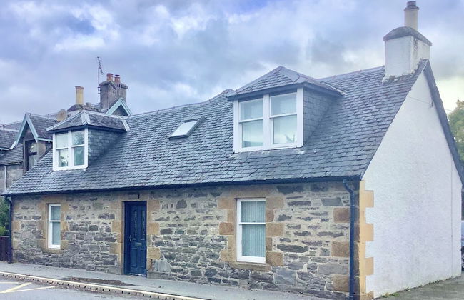 Comfy 3-bedroom Cottage in Newtonmore, Cairngorms - Foto 1