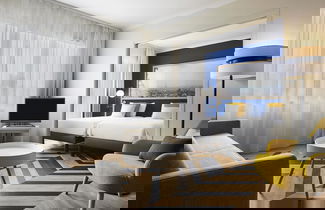 Photo 1 - Aparthotel Adagio Porte de Versailles