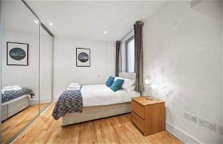 Photo 3 - 2 Bed Executive Apartment Near Camden Market with WiFi