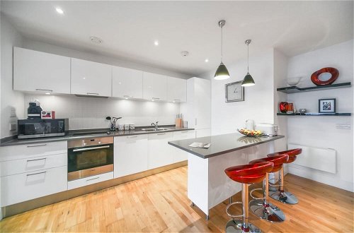 Foto 9 - 2 Bed Executive Apartment Near Camden Market with WiFi