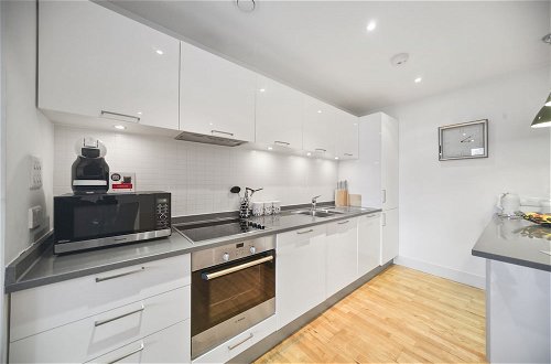 Foto 8 - 2 Bed Executive Apartment Near Camden Market with WiFi