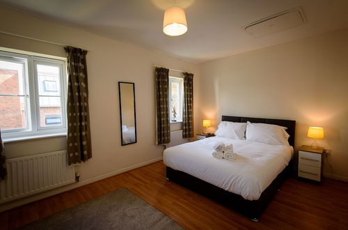 Photo 2 - Karah Suites - Harescombe House