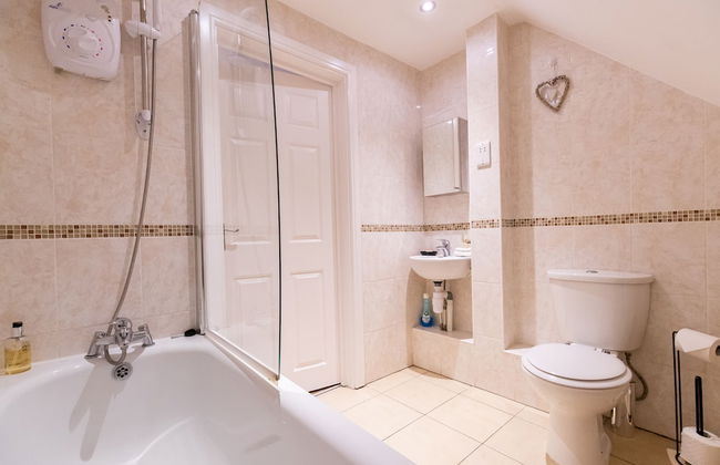 2-bedroom Penthouse, Clockhouse, Hoddesdon - Foto 5