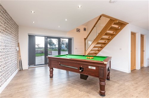 Photo 26 - Captivating 4-bed House in Lincoln
