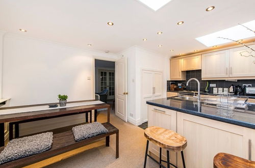 Foto 13 - Beautiful 2-bed Flat, Notting Hill