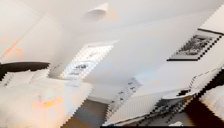 Photo 1 - 2 Bed Apartment, Notting Hill