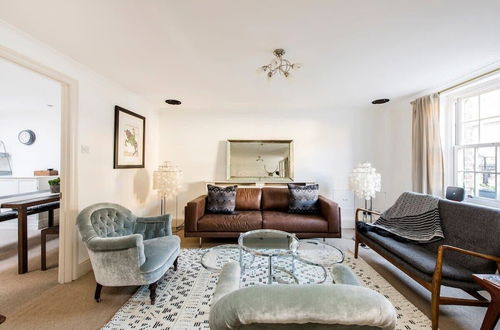 Photo 1 - 2 Bed Apartment, Notting Hill