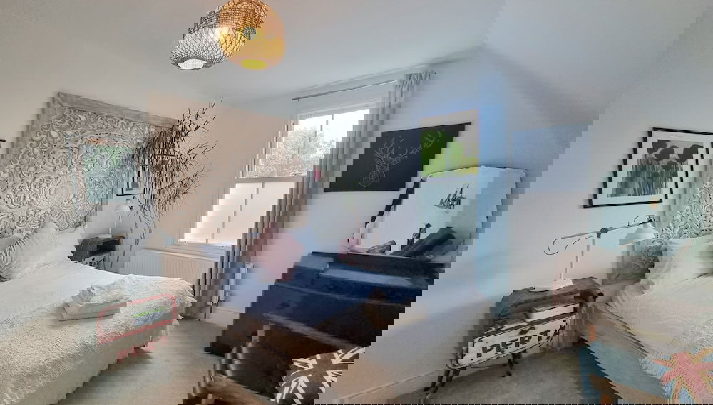 Primary image