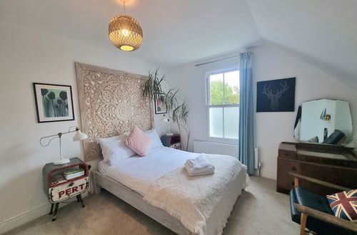 Photo 1 - Stylish 2bed 2bath 8min to LondonBridge