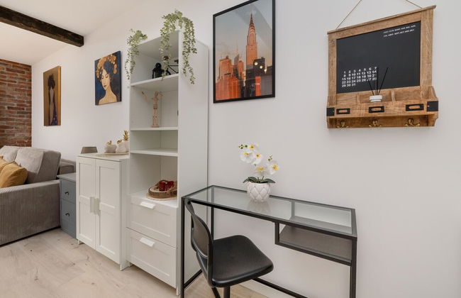 Modern Studio With Balcony by Renters - Foto 17