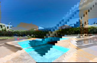 Photo 2 - Villa Tsikkos Tessera