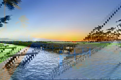 Foto 23 - Waterfront Luxury Villa With Sunset Views And Boat Slip 3 Bedroom Townhouse by RedAwning