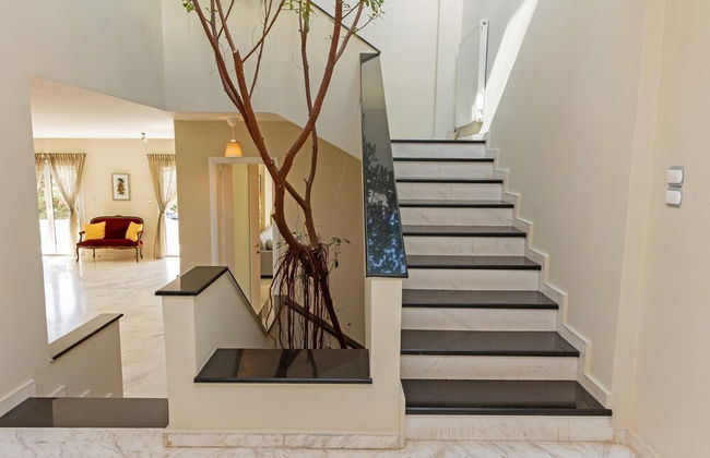 Epavlis in Penteli - Foto 20