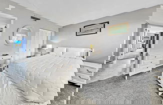 Foto 2 - Regency Towers 623