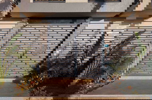 Photo 1 - BIRD NEST Near AUC