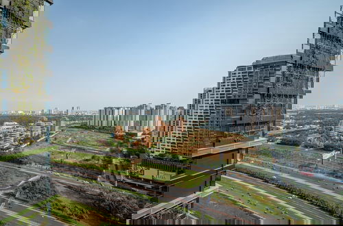 Photo 4 - Lumiere Riverside Luxury Apartment