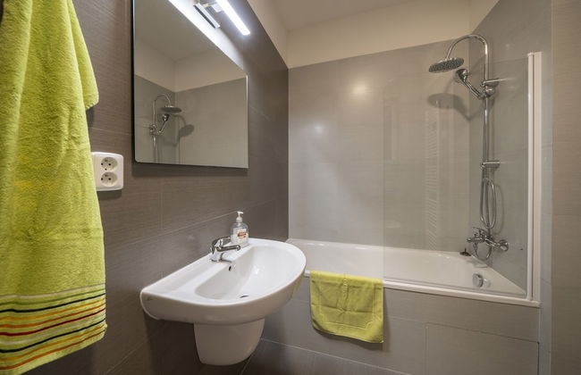 Amazing Apartment Zborovska - Foto 27