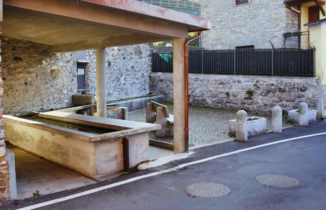 Piazza 25 Aprile in San Fedele Intelvi - Photo 9
