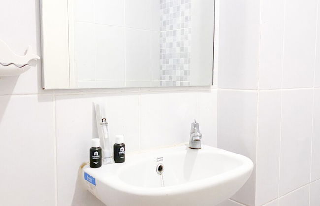 Minimalist And Comfy Studio At Tokyo Riverside Pik 2 Apartment - Foto 11