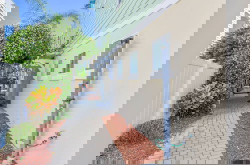 Photo 5 - Sunsetter