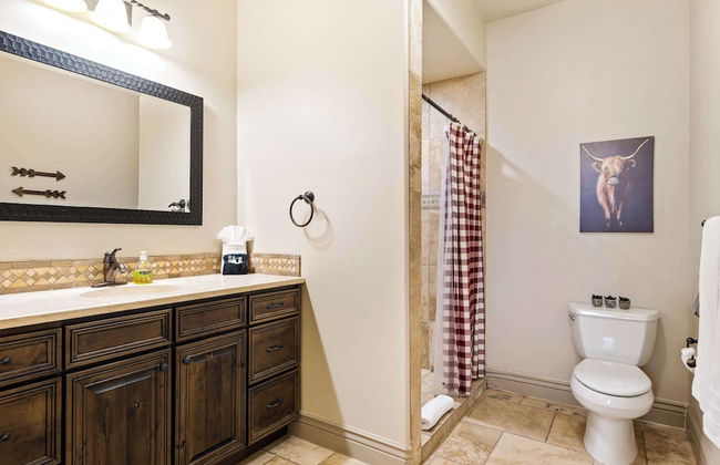 Coral Springs Getaway - Outdoor and Indoor Heated Pool - Close to Zion National Park - Foto 6