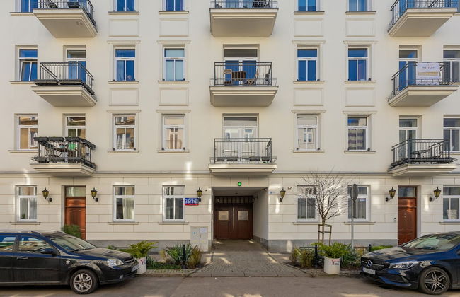 Apartment With Bath in Warsaw by Renters - Photo 35